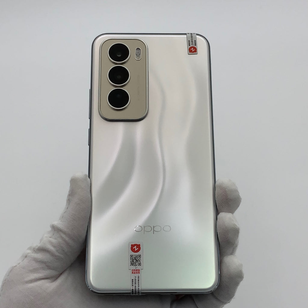OPPO Reno12