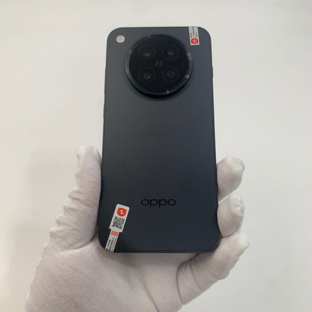 OPPO Find X8s