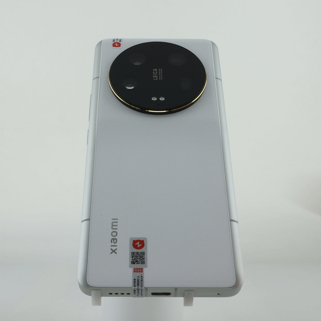 XIAOMI  13 Ultra