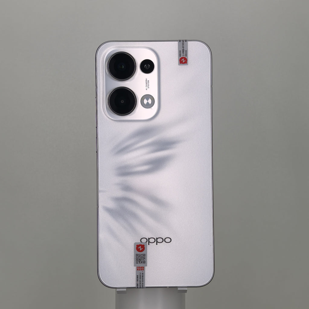 OPPO Reno13