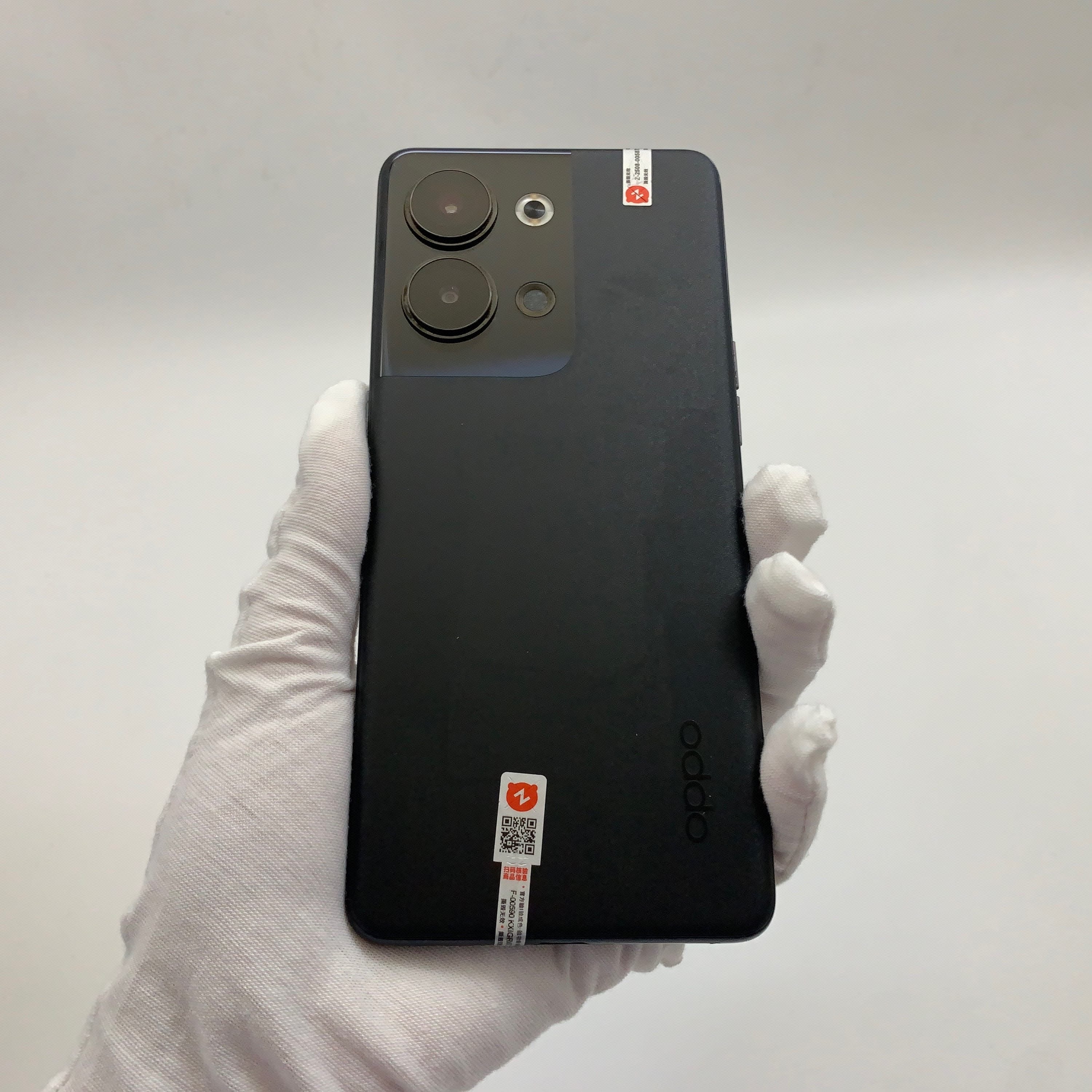 OPPO Reno9